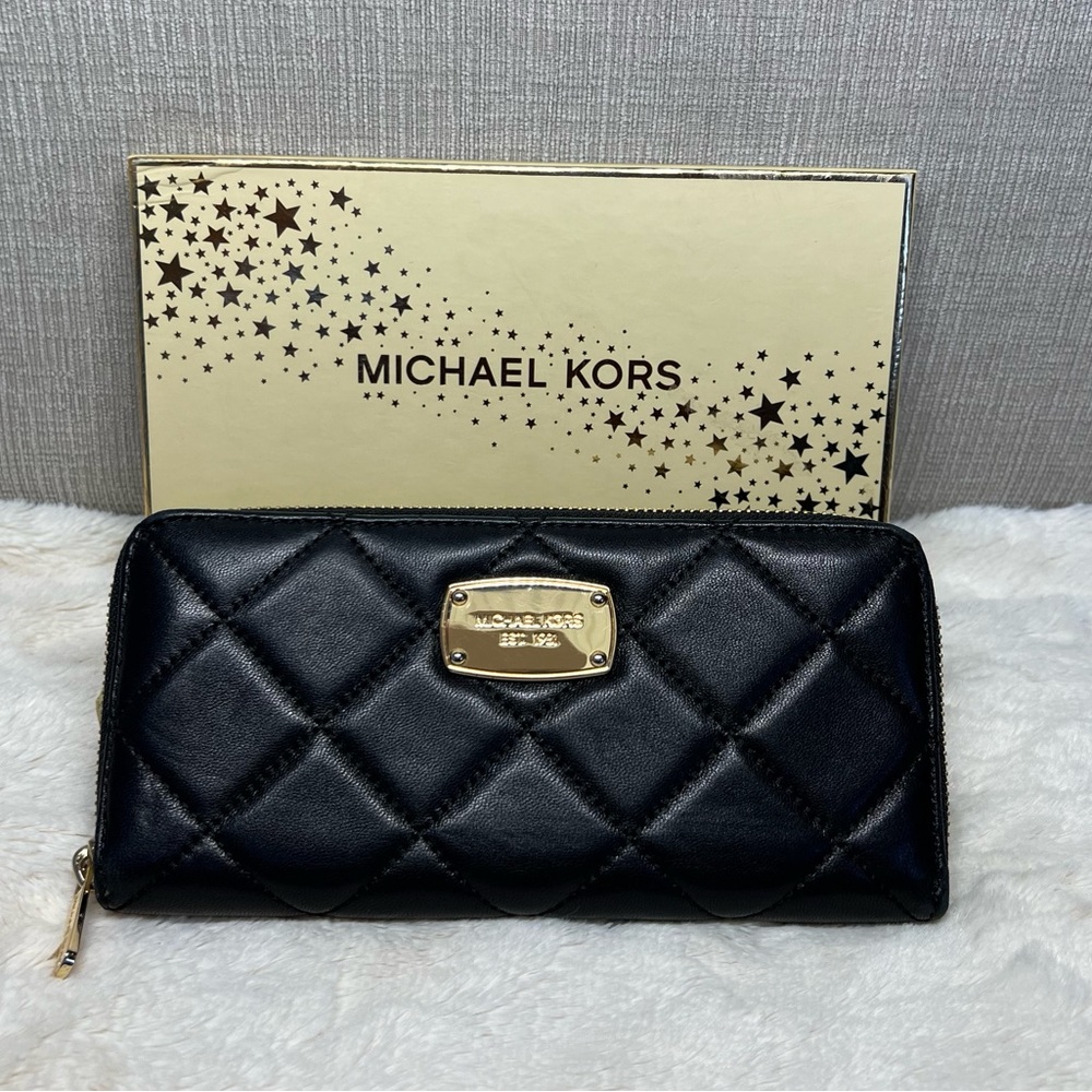Michael Kors Hamilton Quilt Leather Wallet